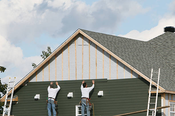 Professional Siding Repair technician working in Marlboro, NY